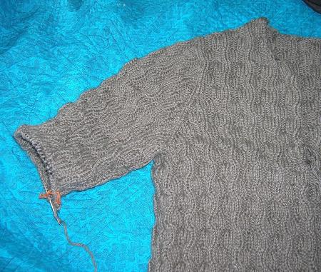 Nicola cardigan sleeve