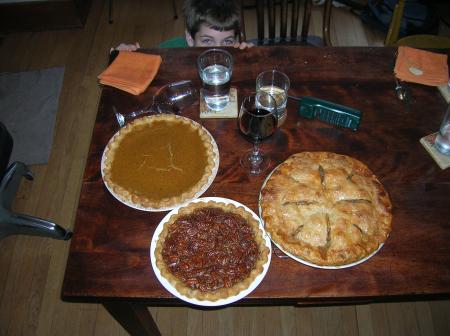 Thanksgiving pies 2006